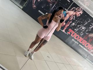 StellaBeckker Blowjob XXX Cams - Photo 6/21