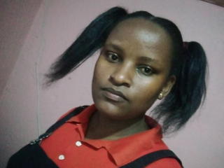 Emphi69 Boobs Liveshow - Photo 6/19