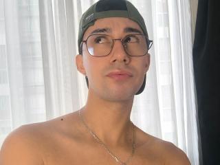 Photo de OliverHot69