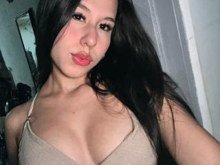 AmbarStoesselmml Webcam Porno Live - Photo 8/21