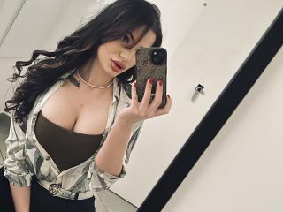 AmmyRosee Webcam Porno Live - Photo 9/21