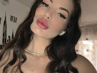 AmmyRosee Webcam Porno Live - Photo 8/21