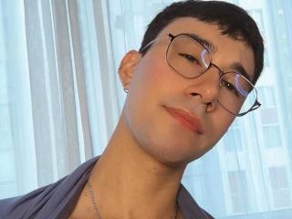 Photo de OliverHot69