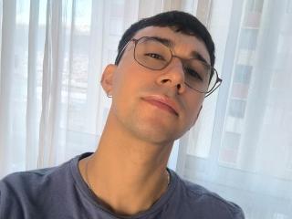 Photo de OliverHot69