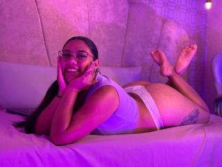 SashaSpicy Blowjob XXX Cams - Photo 15/16