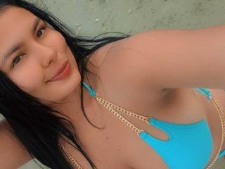 OliviaCarson Image Gallery