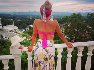 AdamsMerlina Image Gallery