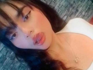 AleskaIvanova Webcam Porno Live - Photo 10/21