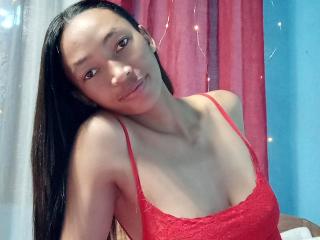 RedBellah - Live sex cams model