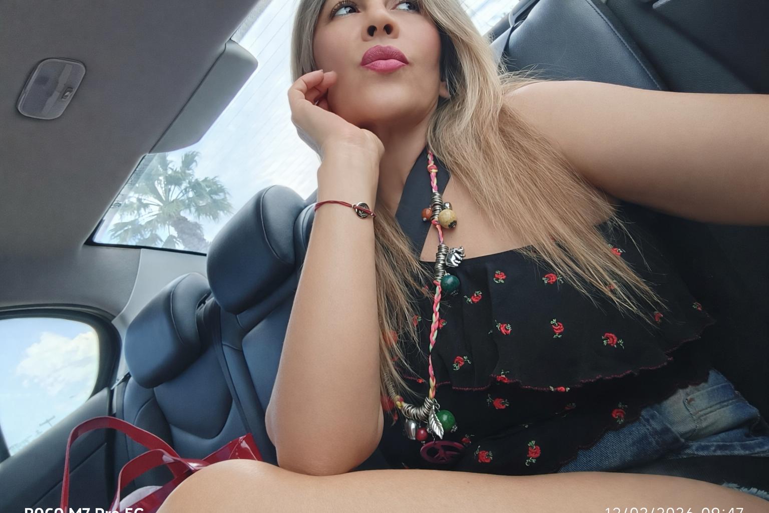 webcam model Murax from XloveCam webcam model Murax from XloveCam