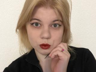 AminaBlooms Webcam Porno Live - Photo 5/21