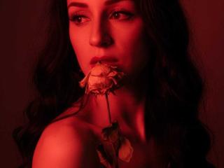 SammyDesire Blowjob XXX Cams - Photo 5/21