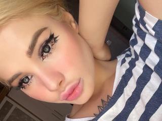 SweetNosha Fellation XXX Cams - Photo 8/21