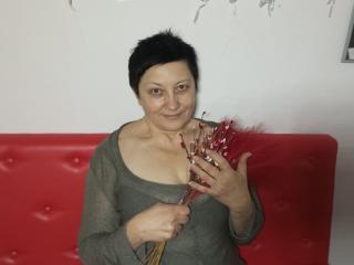 EmilyLlove Seins Liveshow - Photo 15/21