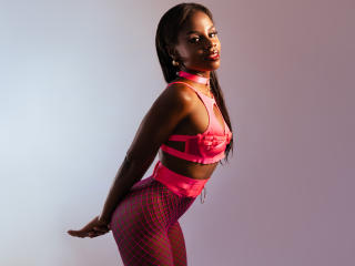 MiaHopson Image Gallery