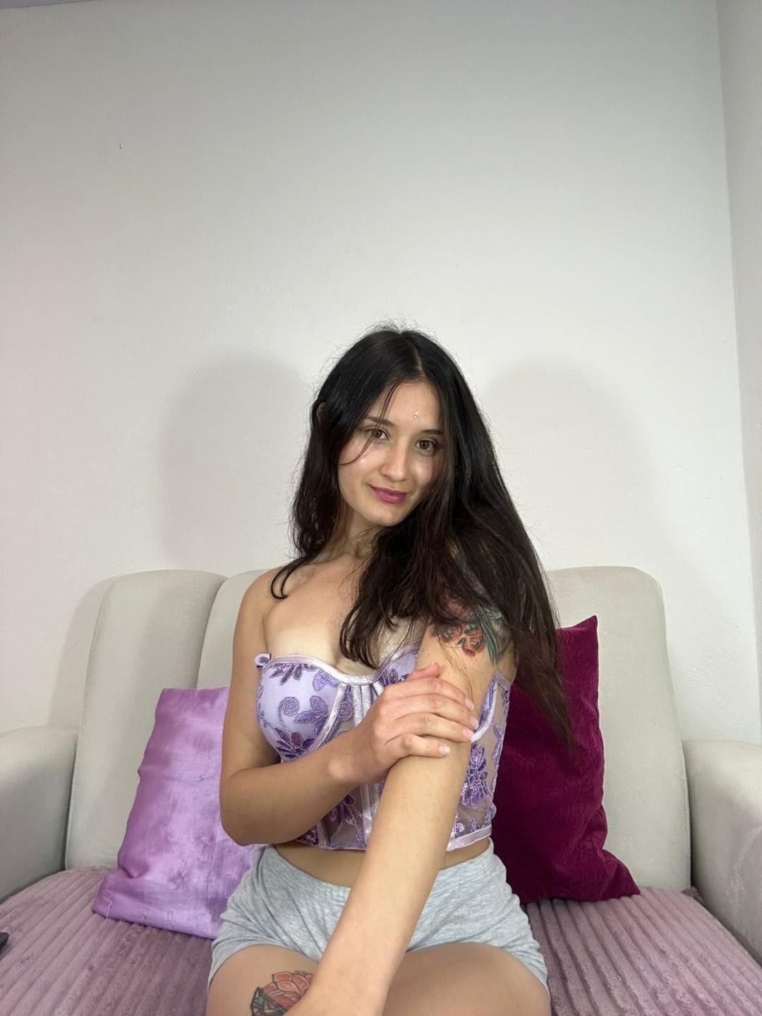 webcam model KimyRosse from XloveCam webcam model KimyRosse from XloveCam