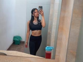 NiaWhitee Pussy Video Webcam - Photo 14/21