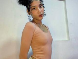 CinthiaWalker Webcam Sexe Direct - Photo 9/21