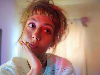 DouceKhrystine Amateur Live Webcam - Photo 8/21