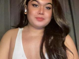 Photo of ThaniaMayLovez