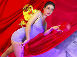 IsabellaHallad Image Gallery