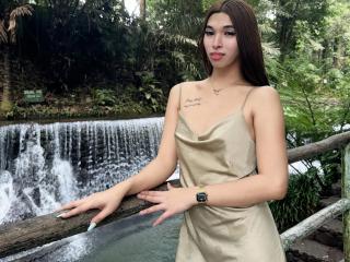 Watch urhugecock-hot Live on XLoveCam