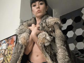 OrianaLaFrancaise Masturbation Cam Video - Photo 5/21