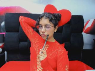 JuliaBennett Show Porn Live - Photo 14/21