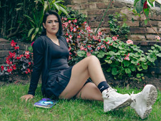 ElizabethDupont Boobs Liveshow - Photo 20/21