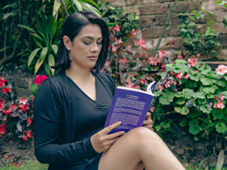 ElizabethDupont Boobs Liveshow - Photo 19/21