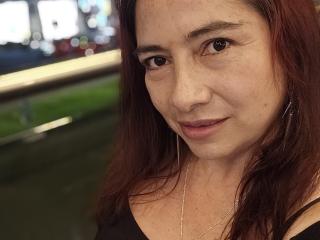 AlessiaRed Webcam Porno Live - Photo 10/21