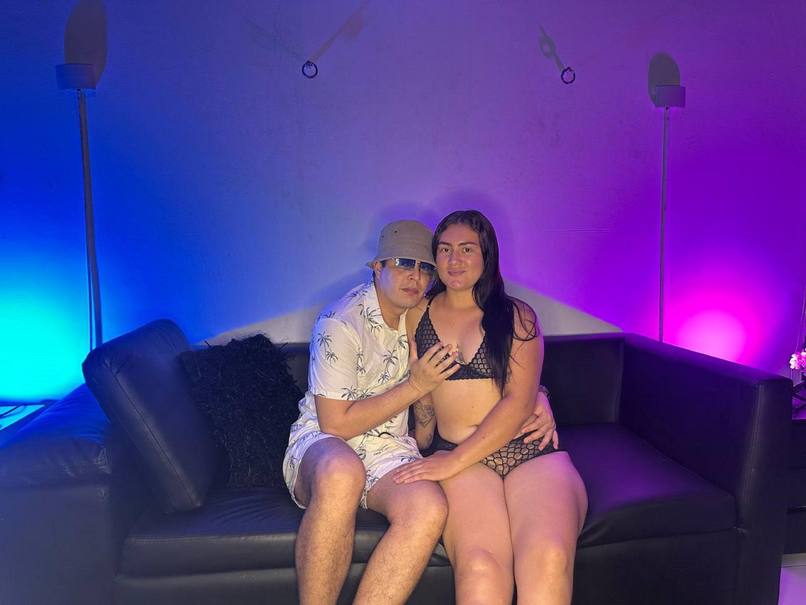 ParadiseCoupleADS — live cam photo 1