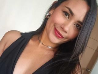 SophieJones69 Blowjob XXX Cams - Photo 10/21