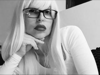 Photo of NattyNat-hot