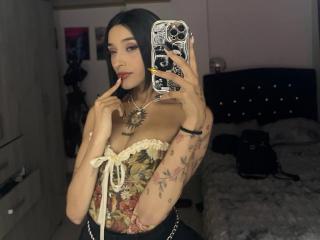 SalomeMille Fellation XXX Cams - Photo 12/21