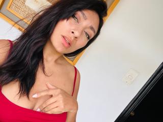 AmelineRousseau Webcam Porno Live - Photo 4/21