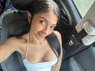 AmberSkylerr Webcam Porno Live - Photo 15/21