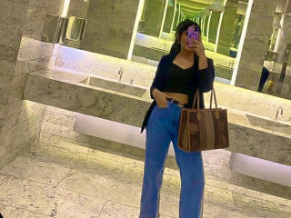 SophieSonyas Blowjob XXX Cams - Photo 6/21