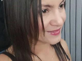 SolaraDubois Blowjob XXX Cams - Photo 18/21