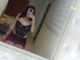 SaraJoyce Blowjob XXX Cams - Photo 4/21