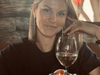 BelleLisaG Live Cam Porn - Photo 14/21