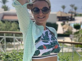 BelleLisaG Live Cam Porn - Photo 10/21