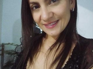 SolaraDubois Blowjob XXX Cams - Photo 14/21