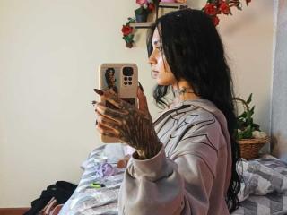 GabyMathew Video Webcam - Photo 16/21