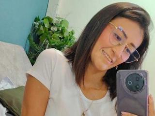 SharissWillian Blowjob XXX Cams - Photo 21/21