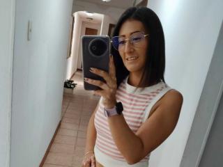 SharissWillian Blowjob XXX Cams - Photo 7/21