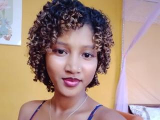 JulieHottest