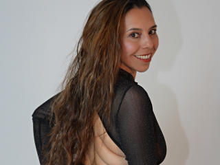 VickyVegas - Live sex cams model