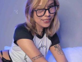 KiaraHernandezX Seins Show XXX en Direct - Photo 10/21