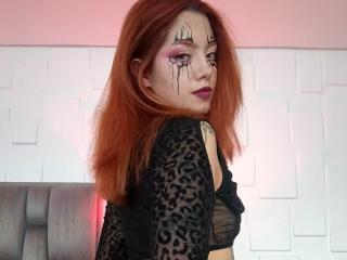 EmmaThomsonn Seins Liveshow - Photo 7/21